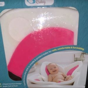 Blooming Baby bath lotus